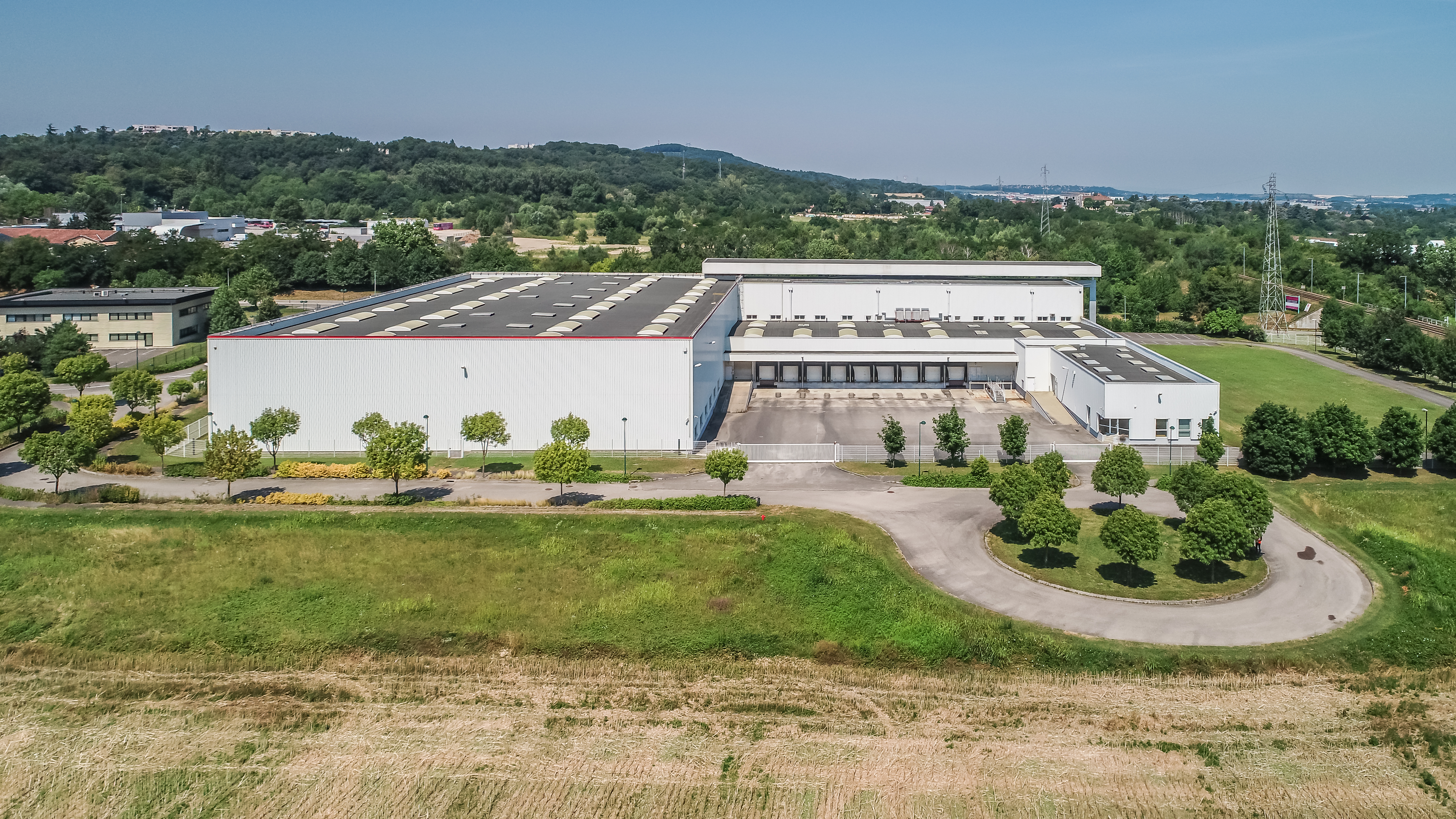 NORD-ISERE - Locaux d'activité & entrepôts à louer | JLL NORD-ISERE - Locaux d'activité & entrepôts à louer | JLL