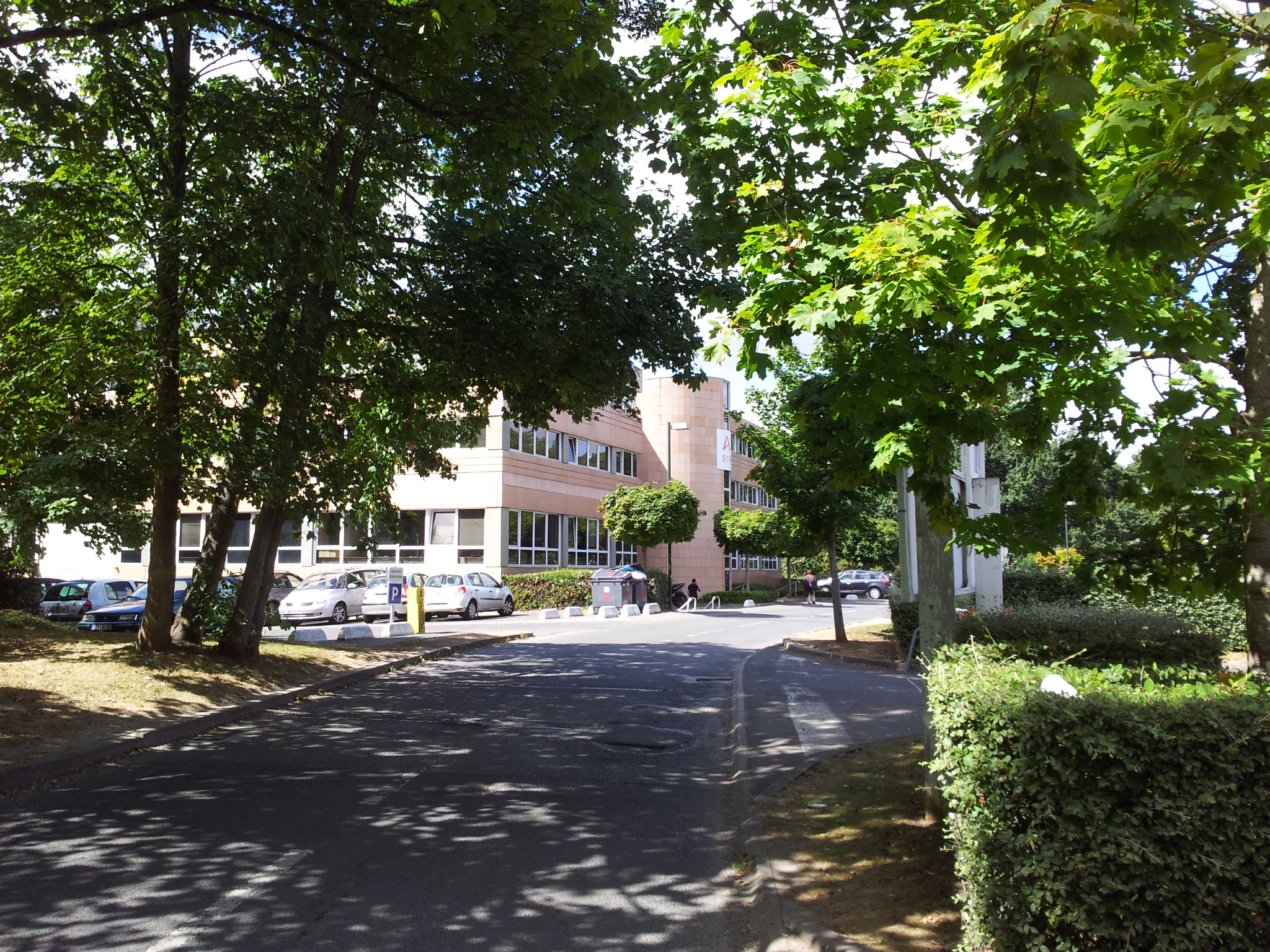 Bureaux Essonne - Location Bureaux Gif-sur-Yvette (91190) Bureaux Essonne - Location Bureaux Gif-sur-Yvette (91190)