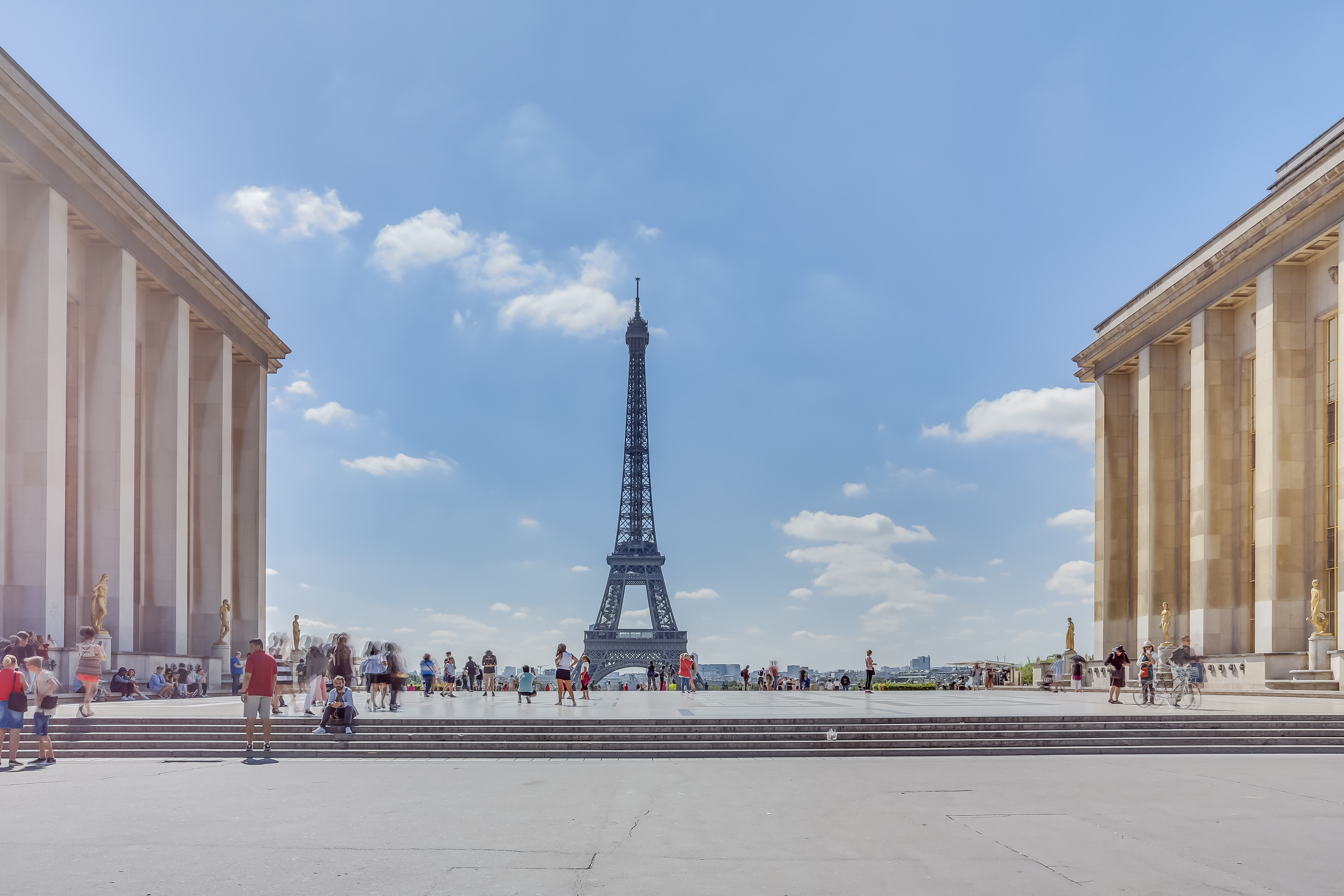 Vente de commerces et locaux commerciaux | JLL