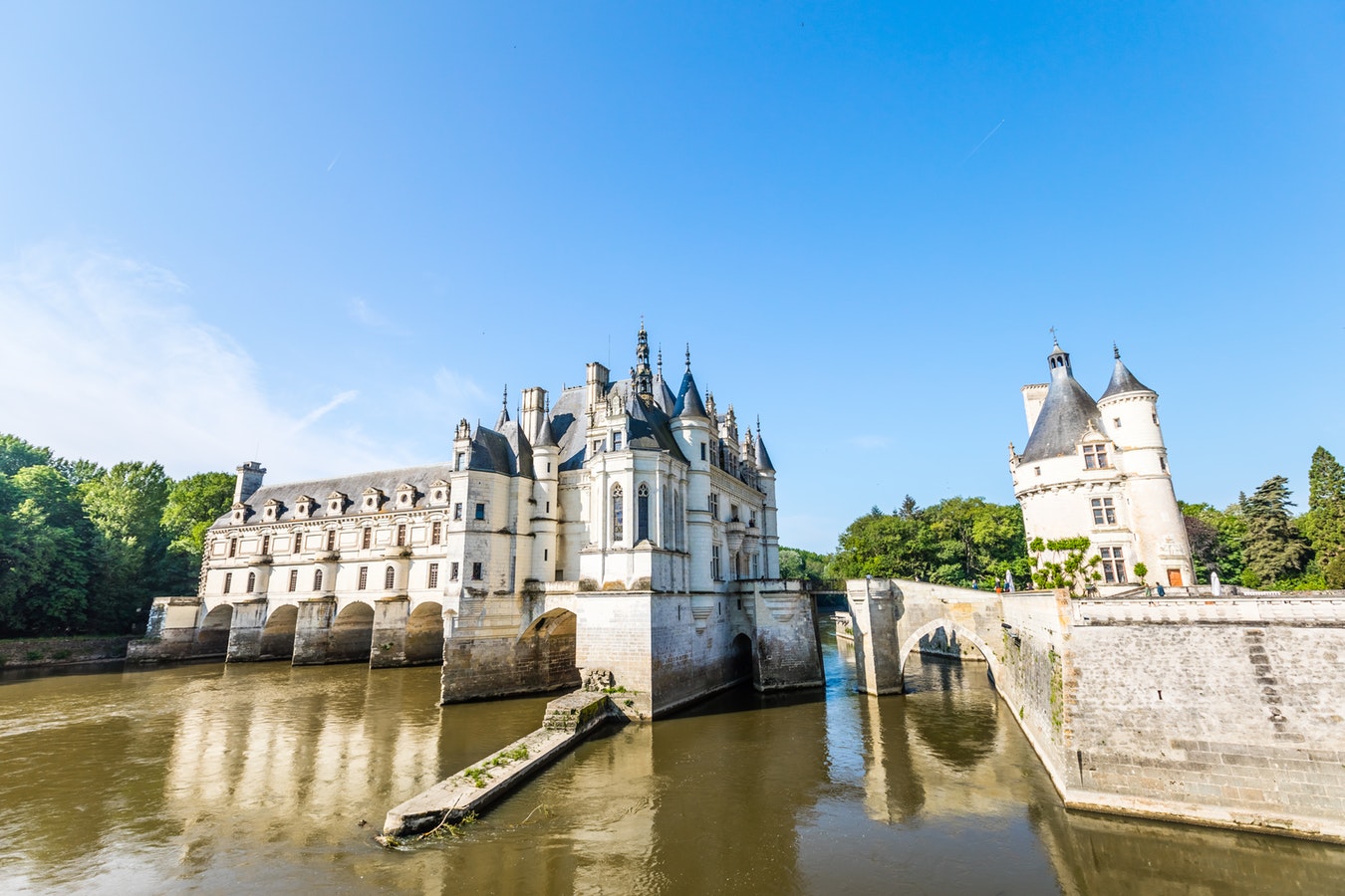 Activités/entrepôt - Location de locaux d'activités en Pays de la Loire Activités/entrepôt - Location de locaux d'activités en Pays de la Loire