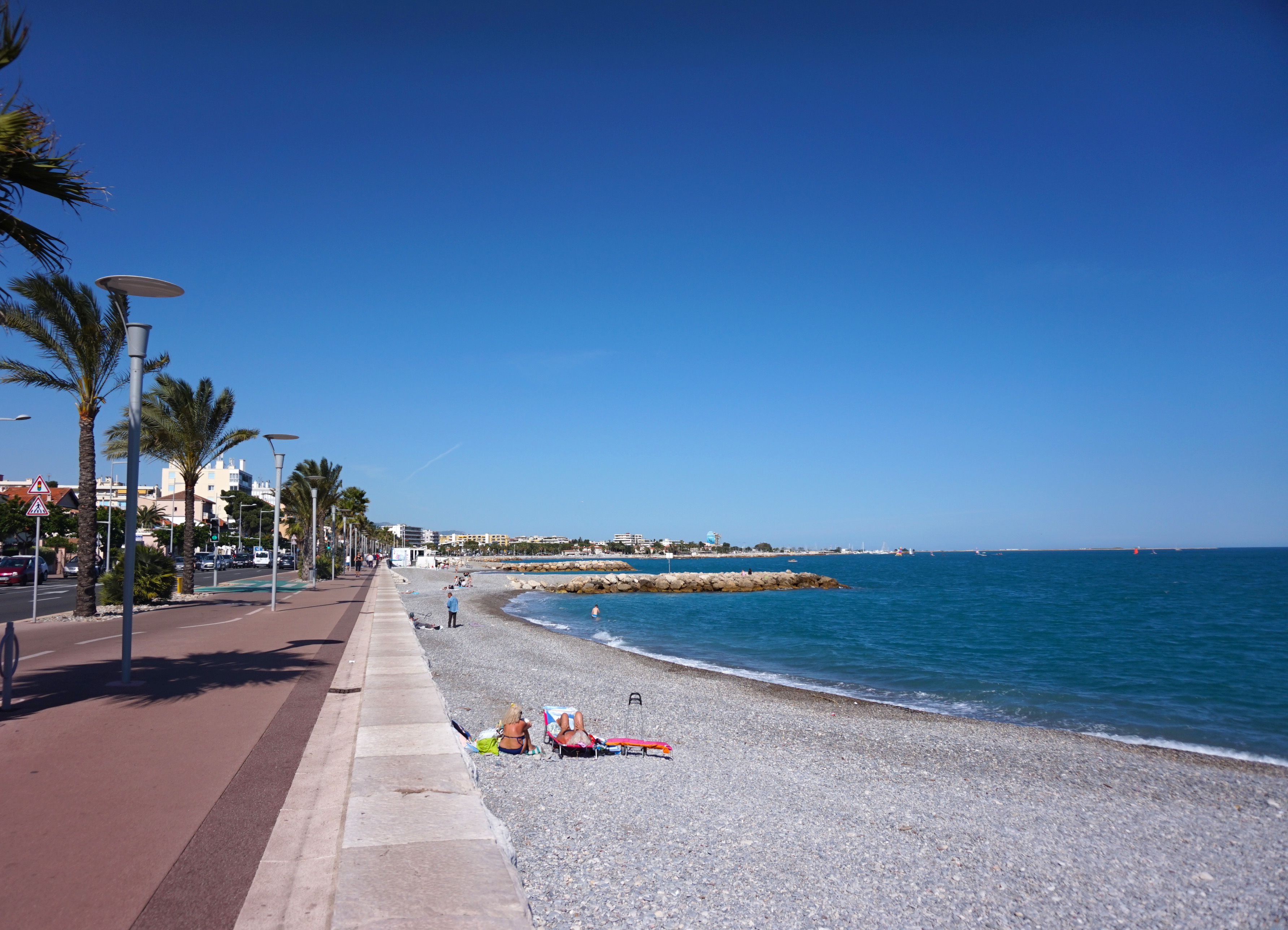 Bureaux Alpes-maritimes - Location de bureaux à Cagnes-sur-Mer (06800) Bureaux Alpes-maritimes - Location de bureaux à Cagnes-sur-Mer (06800)
