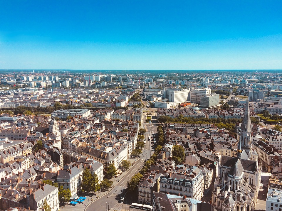 Activités/entrepôt Loire-atlantique - Location de locaux d'activité à Nantes (44000) Activités/entrepôt Loire-atlantique - Location de locaux d'activité à Nantes (44000)